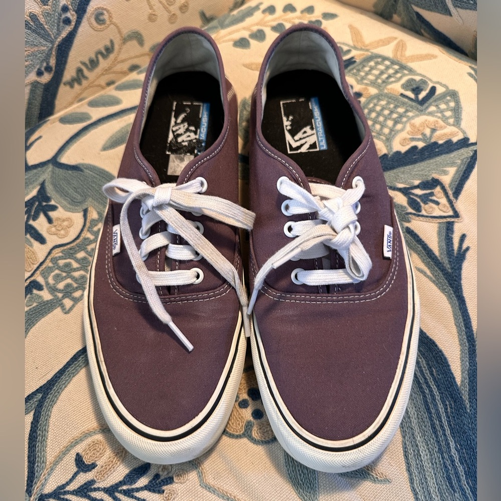 Rare! Vans SF Skulls.  Size 11